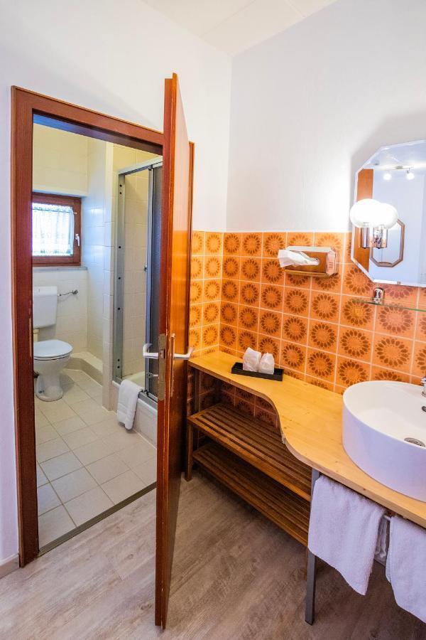 Berghotel Waidmannsheil Battenberg  Экстерьер фото