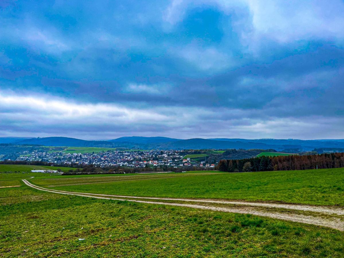 Berghotel Waidmannsheil Battenberg  Экстерьер фото