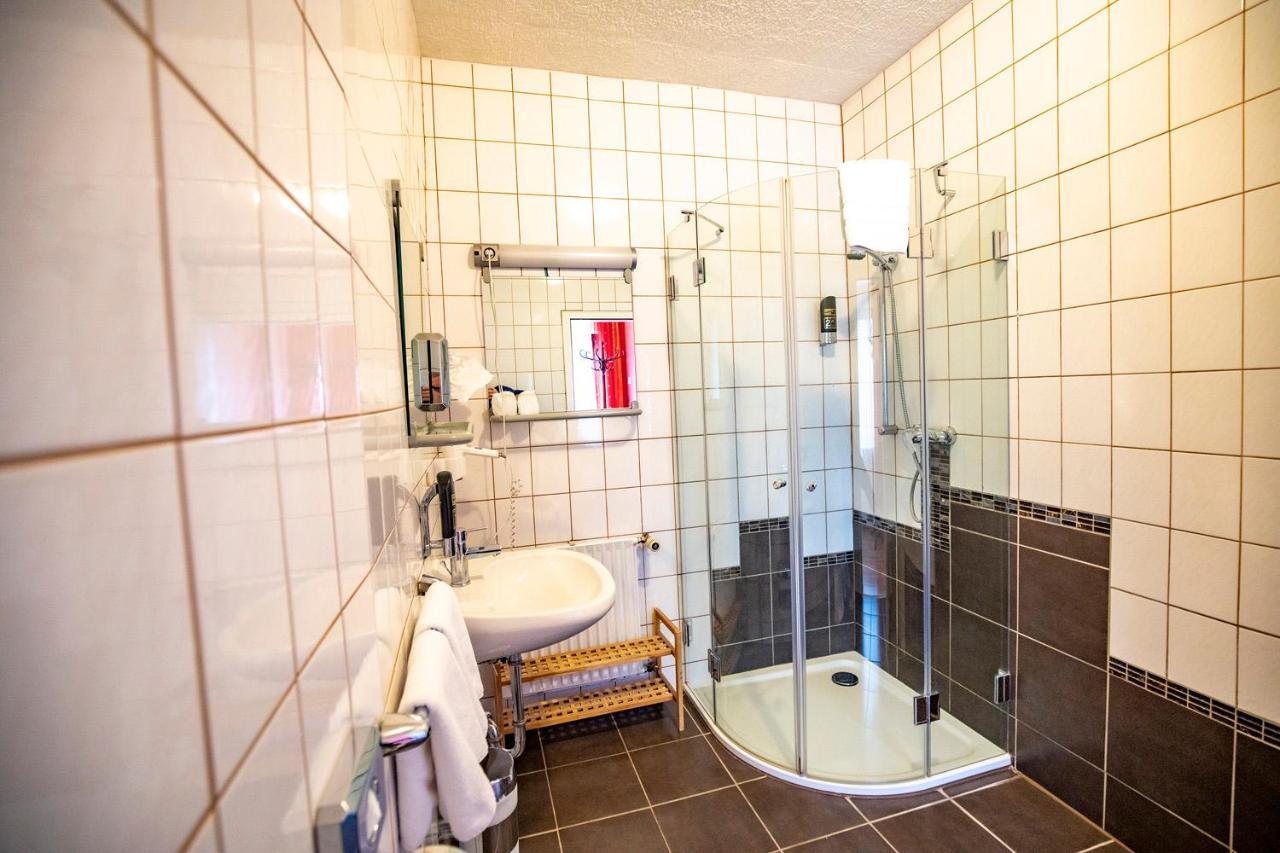 Berghotel Waidmannsheil Battenberg  Экстерьер фото
