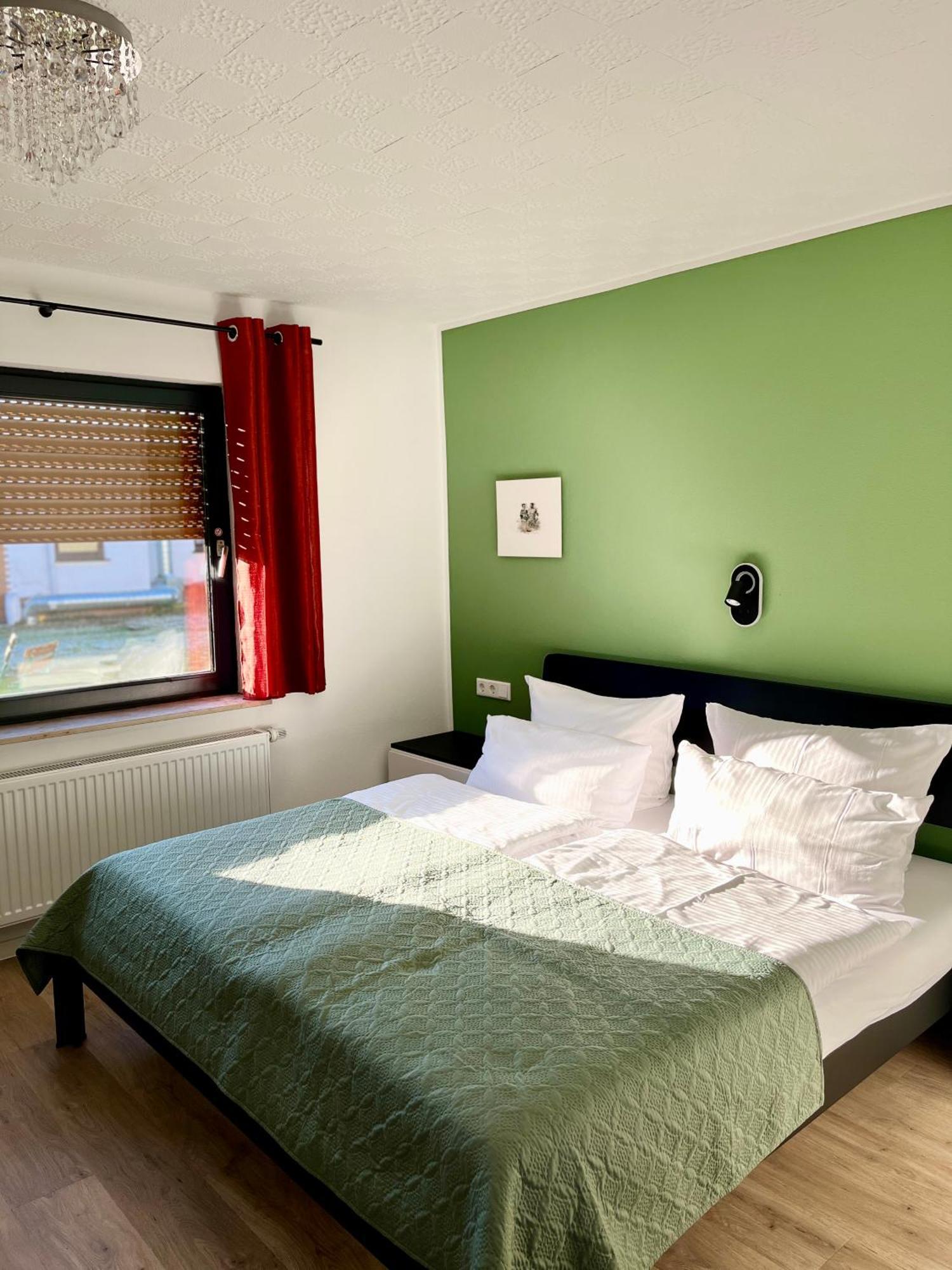 Berghotel Waidmannsheil Battenberg  Экстерьер фото